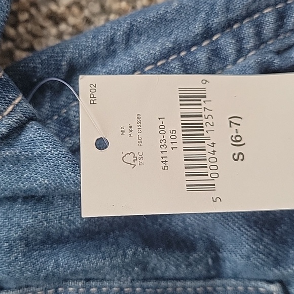 NWT Boys Gap Denim Button Down Shirt Size Small 6-7 - Picture 5 of 5